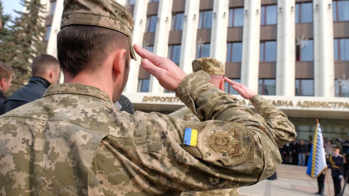Стартовал весенний призыв - заберут 1800 парней из области