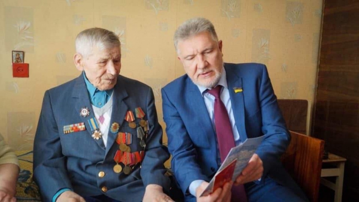 Поздравление Артура Мартовицкого с Днем Победы