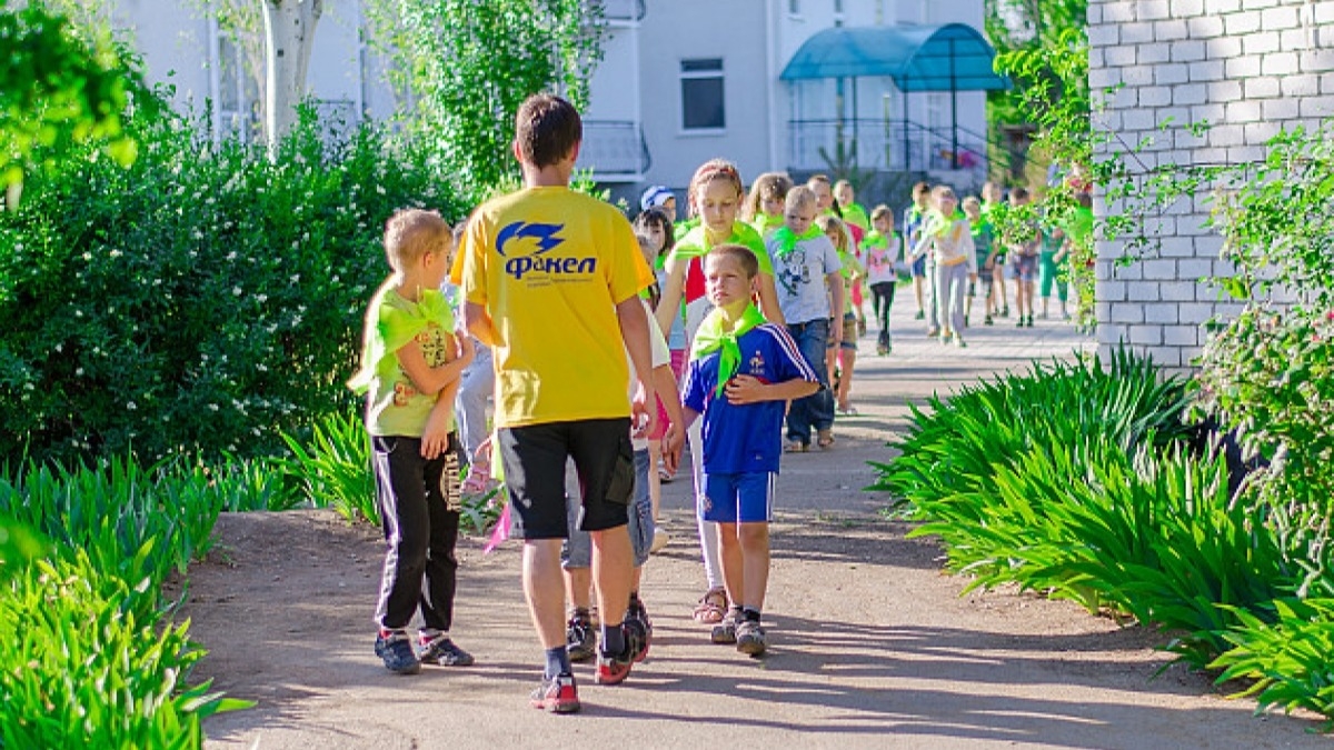 Почти пол миллиона гривен потратили на оздоровление 45 детей-сирот в Павлограде