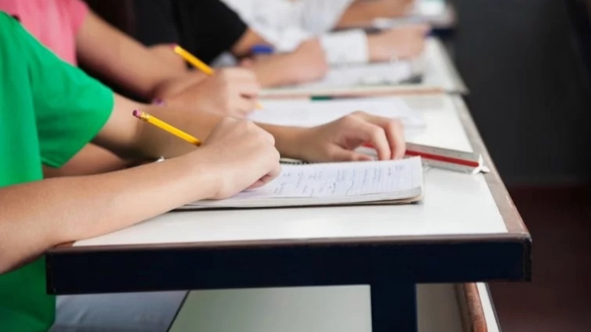 Абитуриенты Днепропетровщины подали около 110 тыс электронных заявлений на поступление в вузы