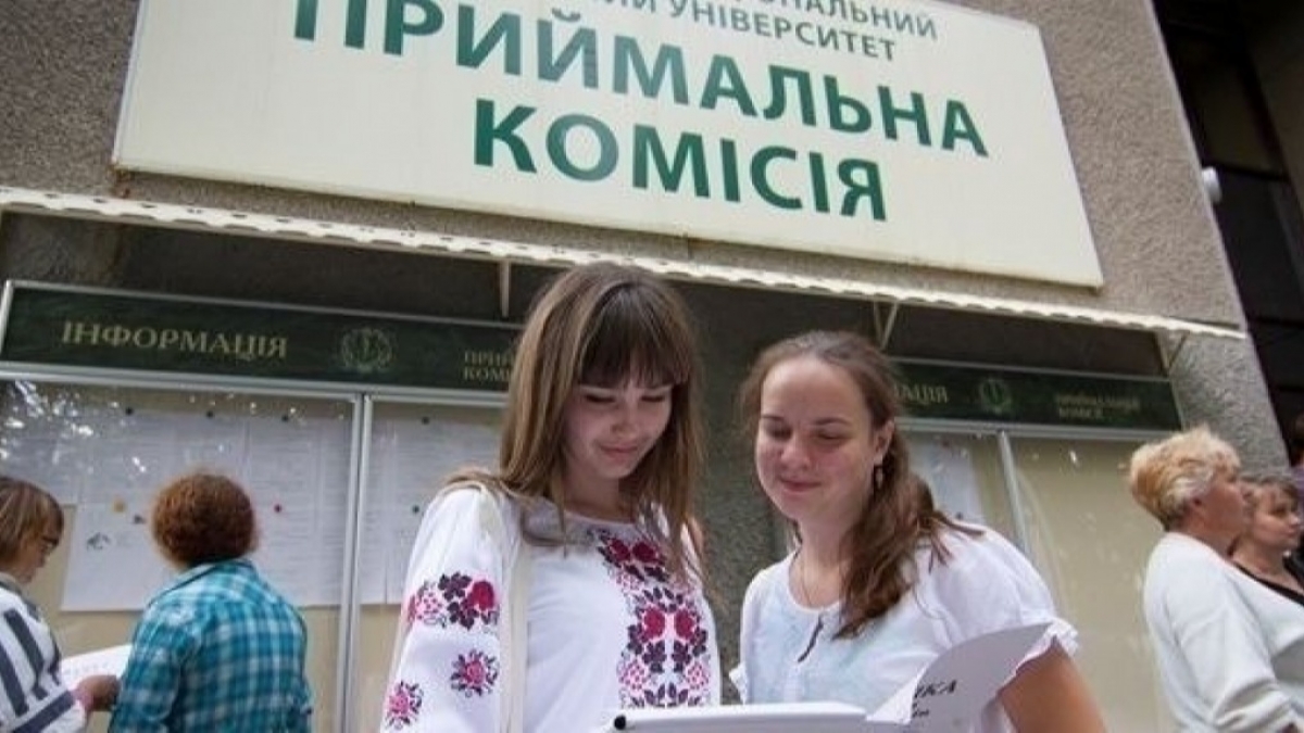  Перевод на бюджет абитуриентов, имеющих право на льготы, продлится до 9 августа