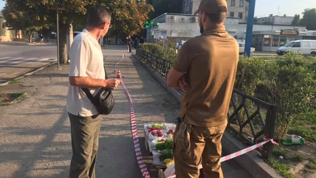 В Палограде продолжают гонять бабушек за незаконную торговлю