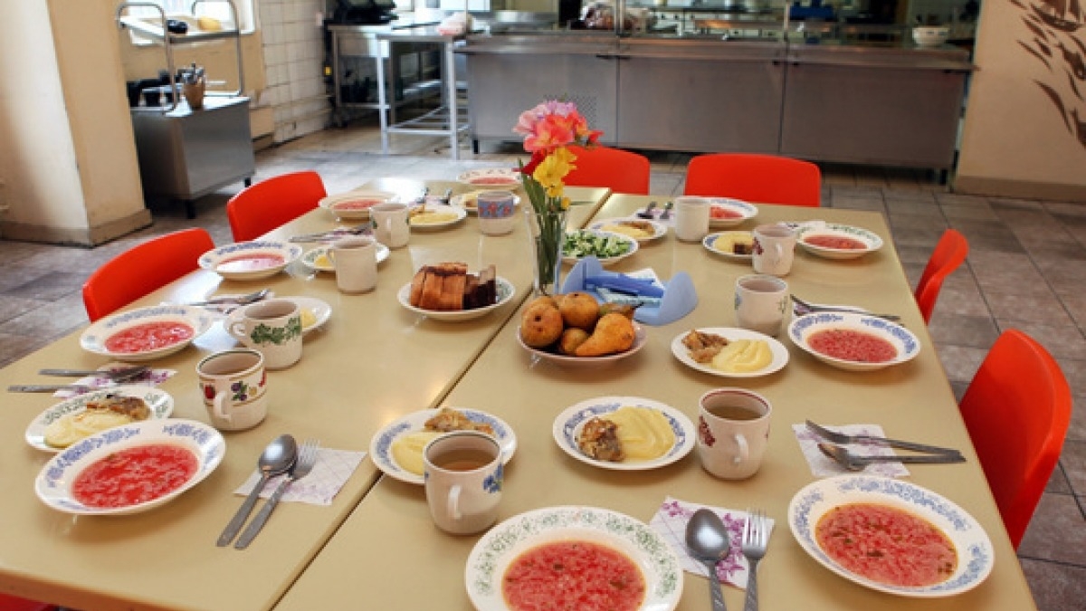 В Павлограде с 1 сентября детей в садиках и школах будут кормить по новым ценам