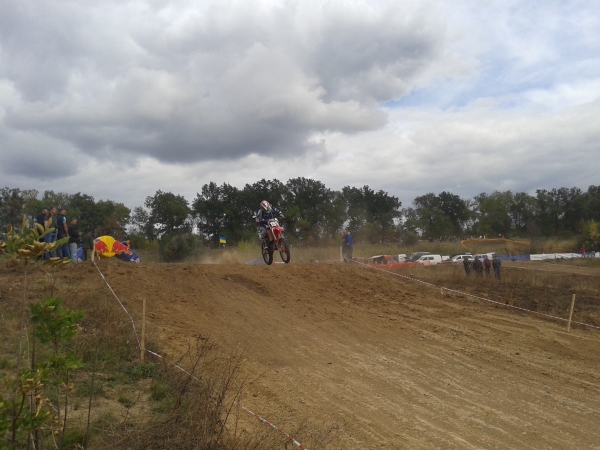 Более 200 спортсменов съехались на Чемпионат Украины по мотокроссу в Терновке