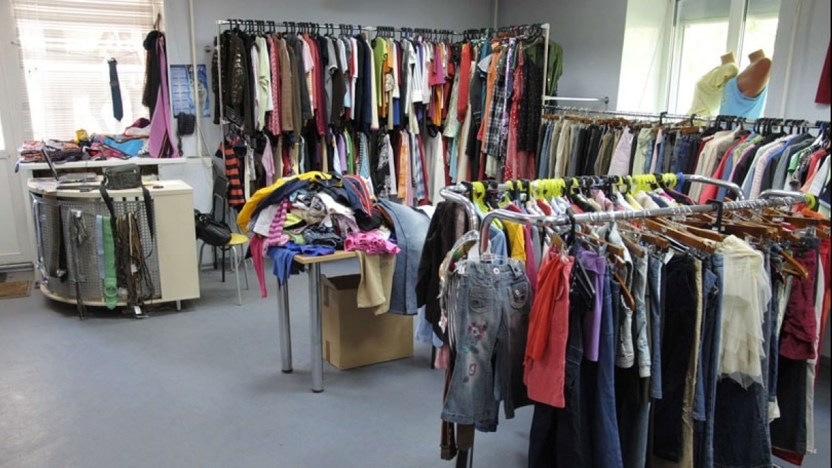 Секонд-хенды и блошиные рынки обяжут установить кассовые аппараты