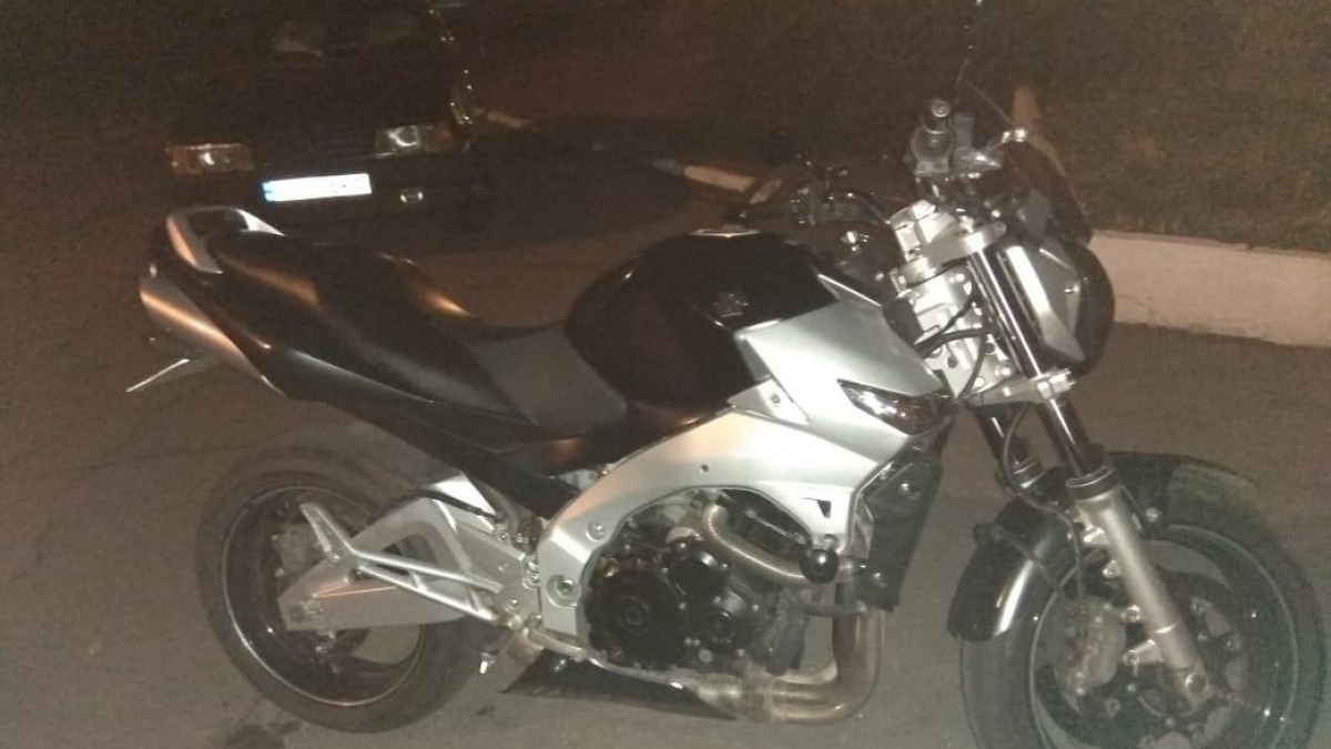 Житель Терновки на мотоцикле сбил подростка и скрылся с места ДТП