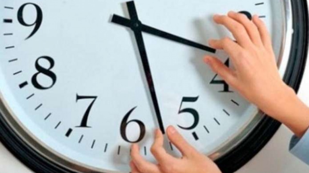 В ближайшее воскресенье Украина перейдет на зимнее время: как адаптироваться