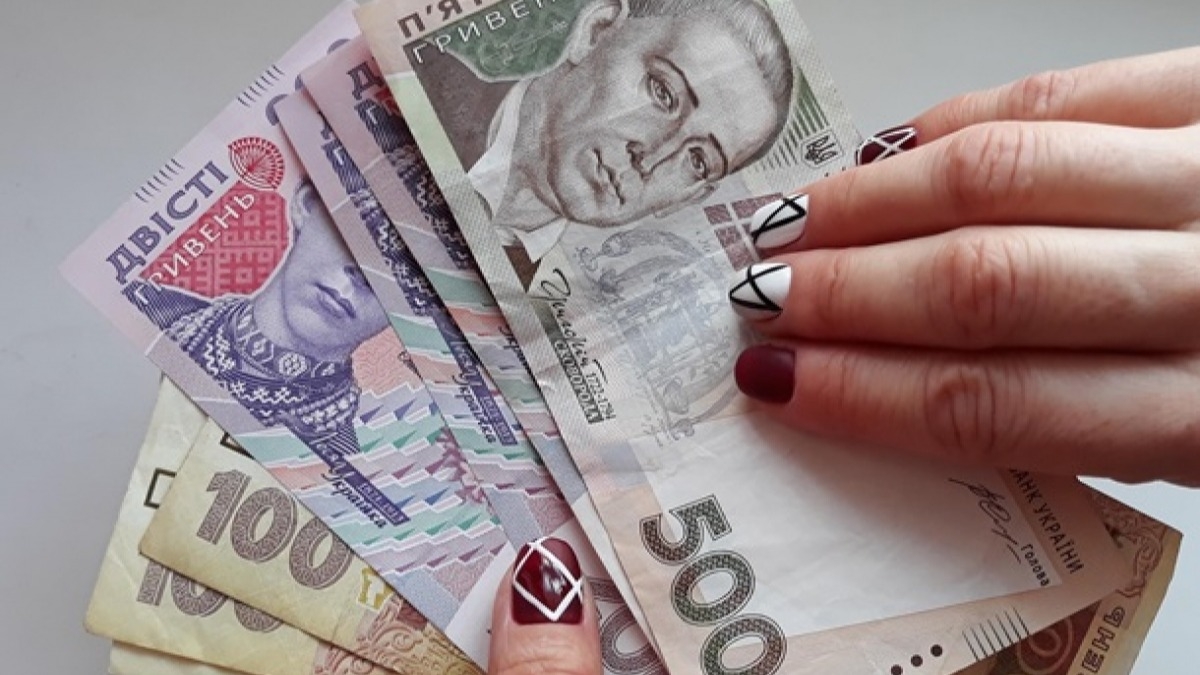 В Украине выросла средняя зарплата - госстат