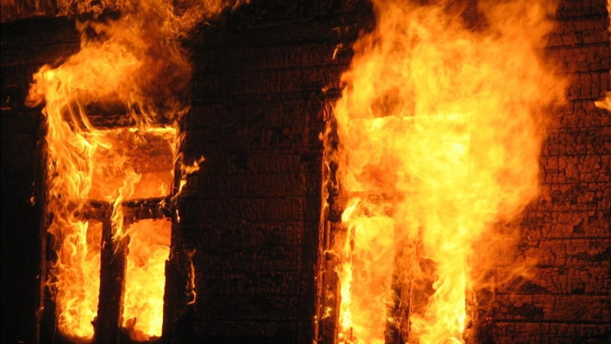 Пожар в Павлограде - погиб мужчина