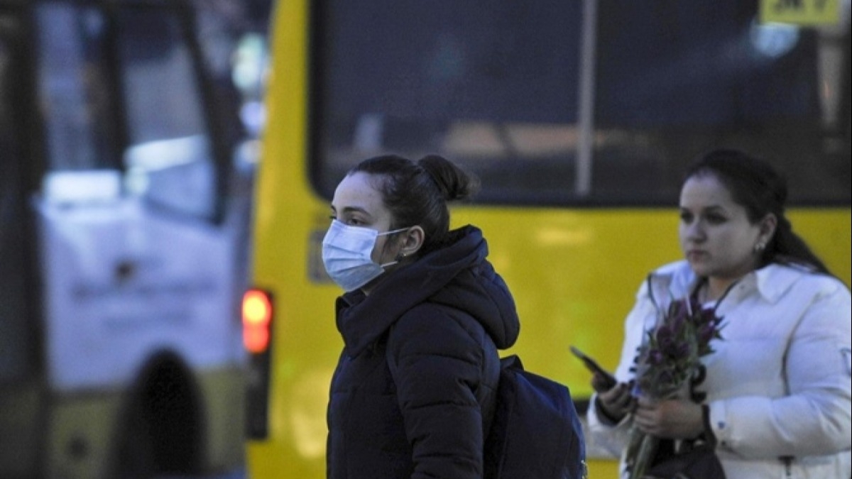 В Украине продлили карантин до 24 апреля