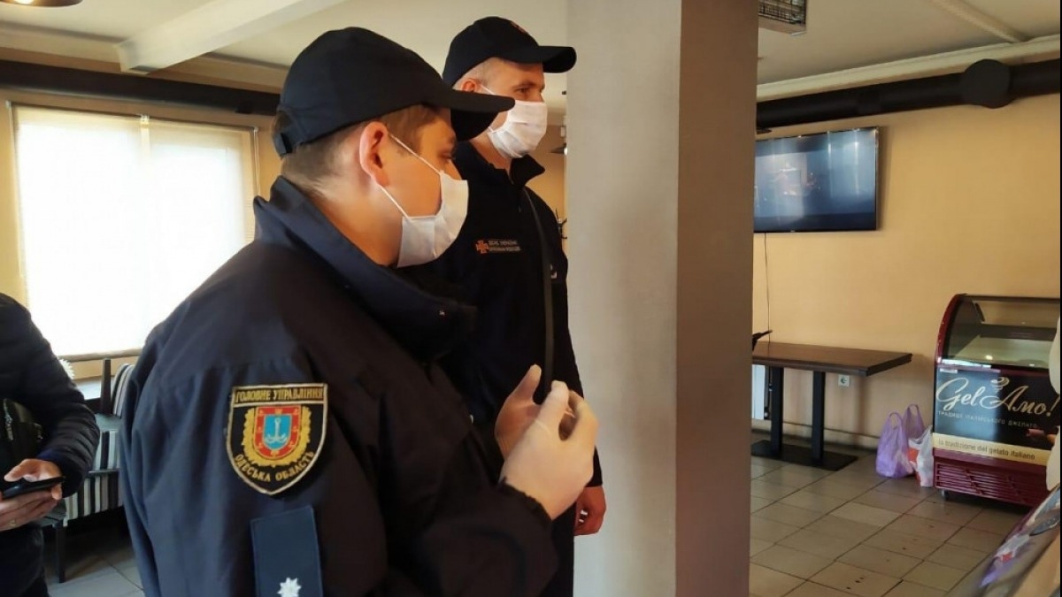 В области за первый карантин выходного дня остановили деятельность 398 заведений