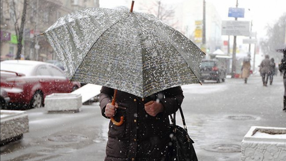 Украинцев ожидают морозные и снежные выходные