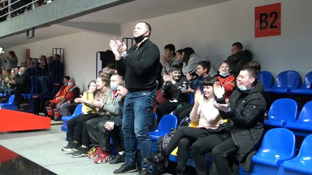 Юные баскетболисты Западного Донбасса набирались опыта у команд Супер-лиги