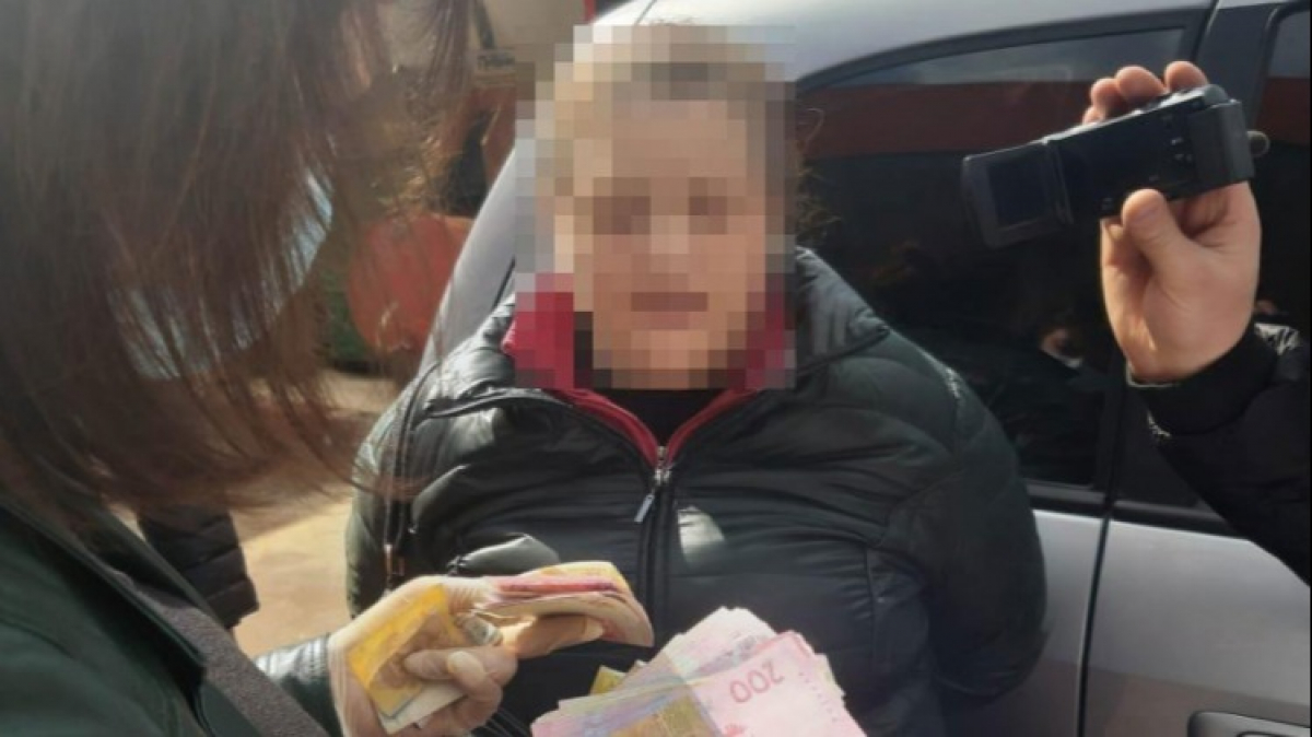 На Днепропетровщине задержали преступниц, обворовывавших пенсионеров