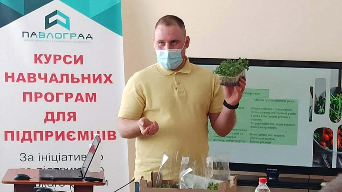 В Павлограде появилась ферма по выращиванию микрозелени