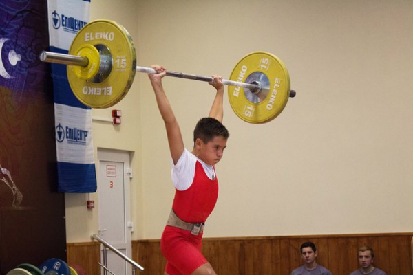 13-летний тяжелоатлет из Павлограда завоевал серебро чемпионата Украины 