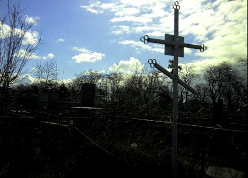 Терновчанин зарабатывал на жизнь мародерством на кладбище