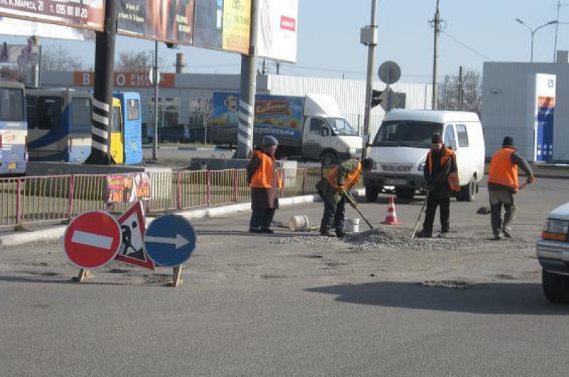 В Павлограде катастрофически не хватает коммунальных работников