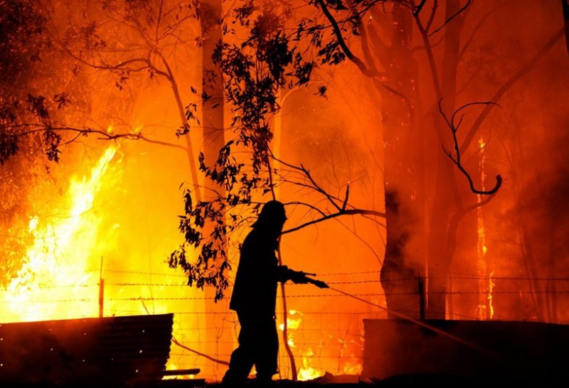 В Павлограде сторож случайно сжег бытовку для охранников