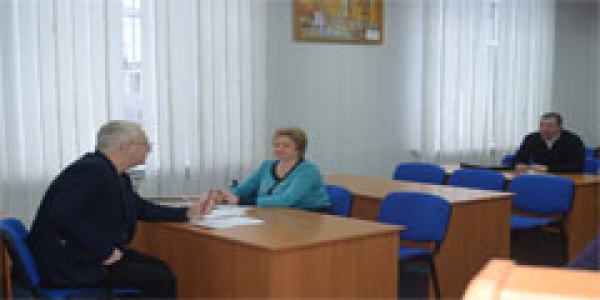 В Терновке переселенецу-инвалиду I группы выплатили материальную помощь