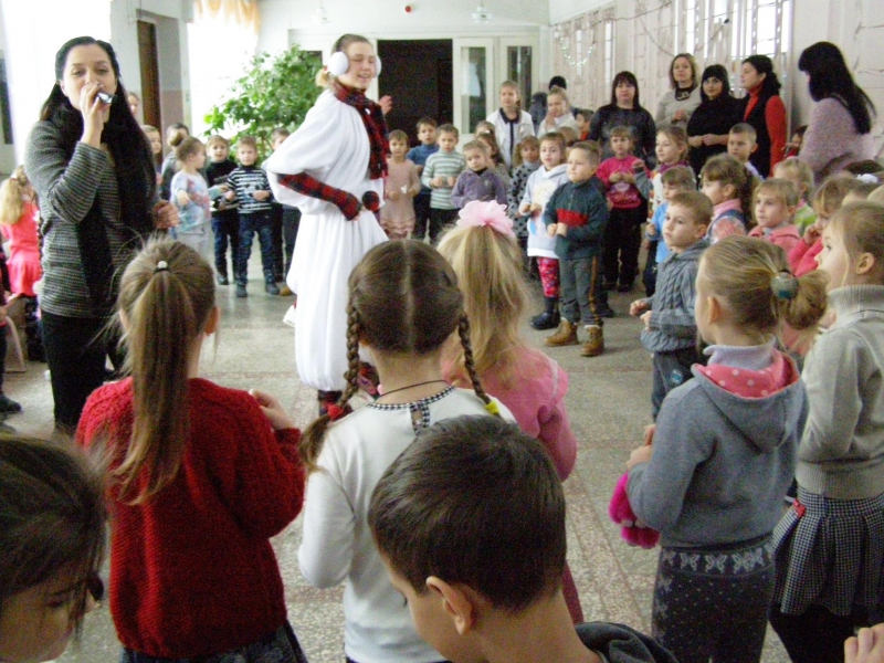 Будущие первоклассники посетили школу