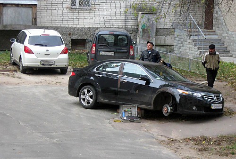 На Днепропетровщине участили случаи краж автомобильных колес, - Полиция Днепра