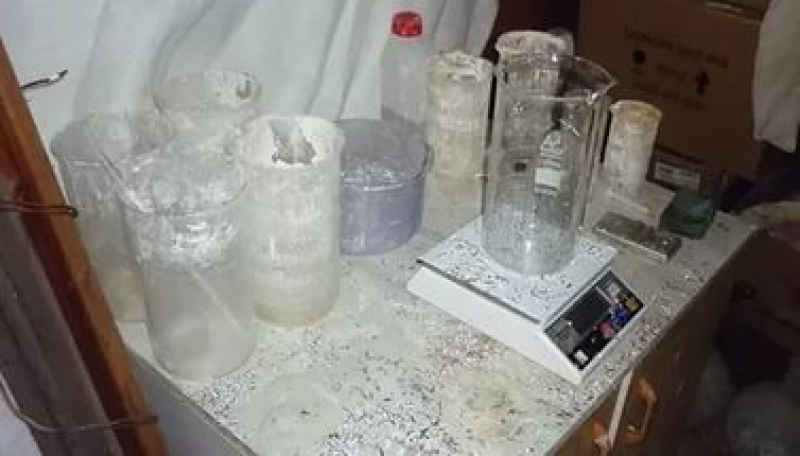 На Днепропетровщине СБУ ликвидировала нарколабораторию по изготовлению метамфетамина