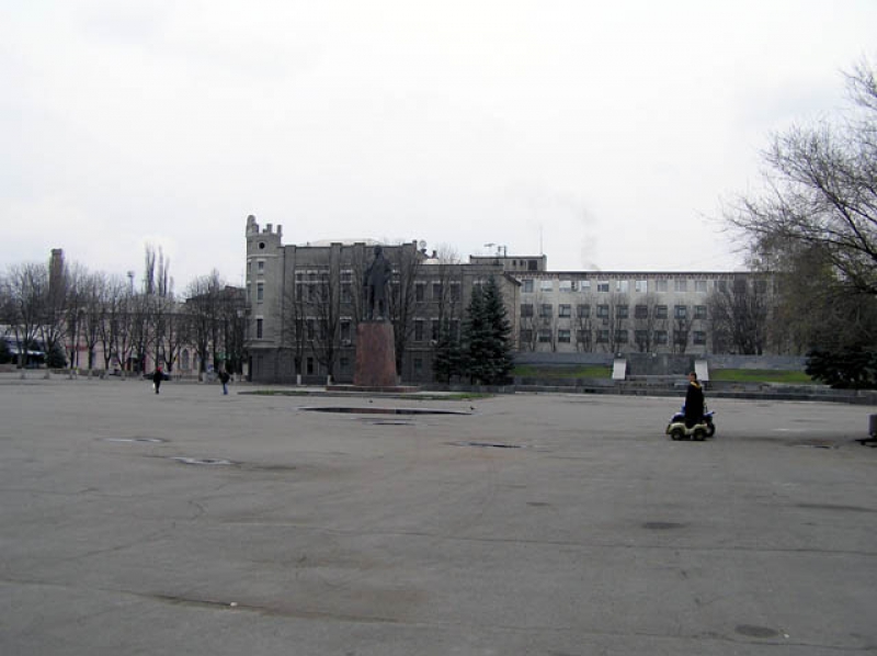 В Павлограде отремонтируют Соборную площадь