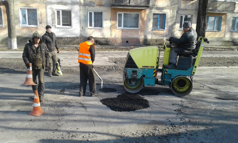Терновка одна из первых в области начала ремонт дорог