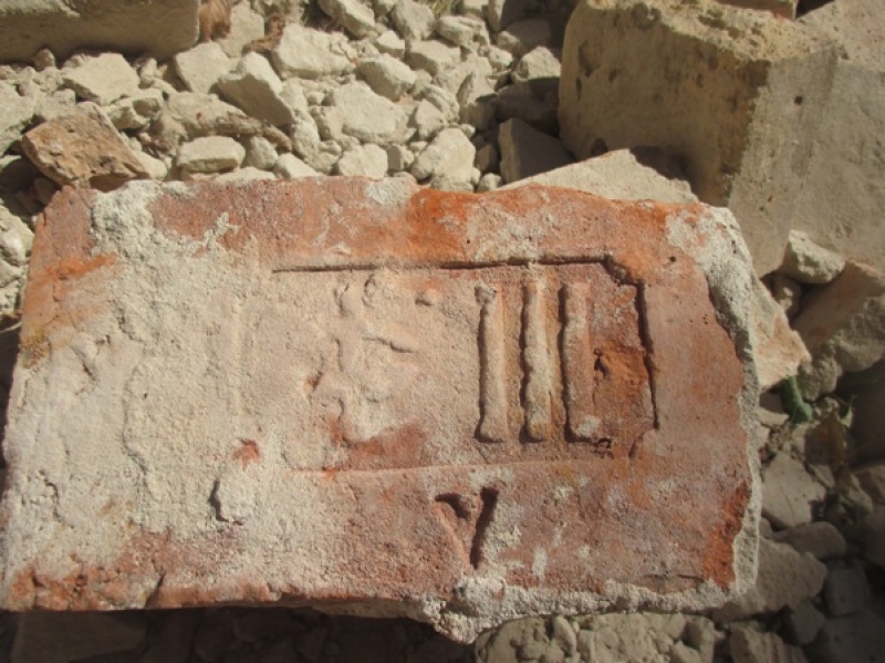 В Павлограде разбирают исторические казармы 