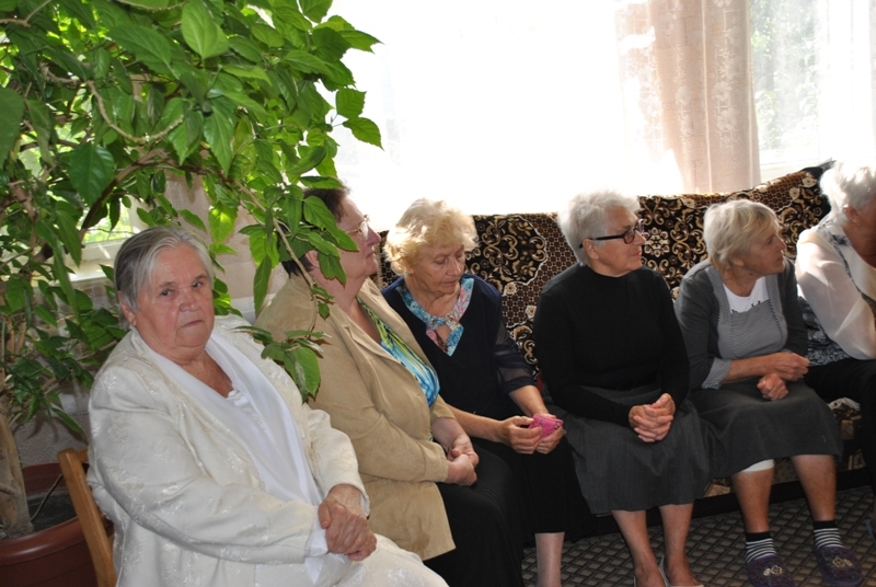 Международный День пожилого человека. В мире средняя продолжительность жизни составляет 68 лет