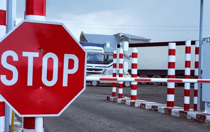 Стало известно, кому Рада планирует запретить выезд в РФ 