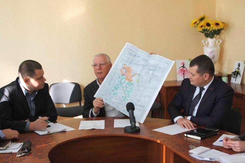 Павлоградцы могут решить, как будет выглядеть Соборная площадь и создать эскиз 