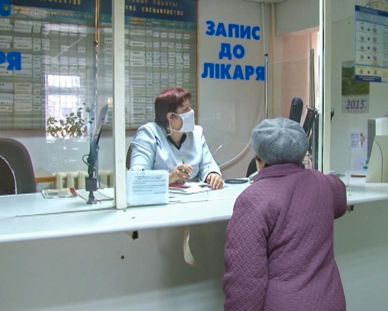 За неделю к врачам с ОРВИ обратились около 15 тысяч жителей Днепропетровщины