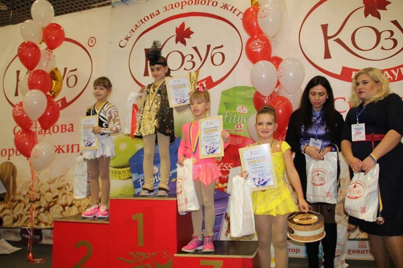 Павлоградцы привезли более 30 наград со Всеукраинского фестиваля бальных танцев