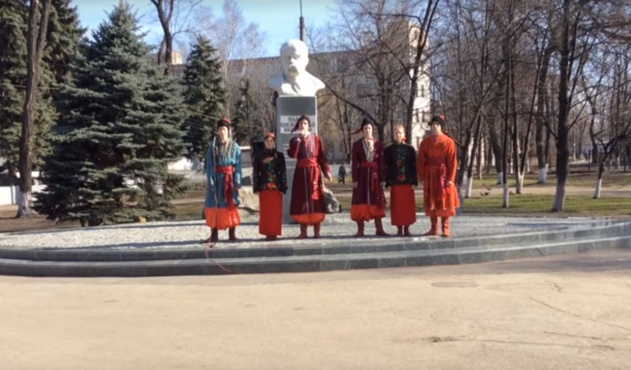 Павлоград отметил День рождения Шевченко