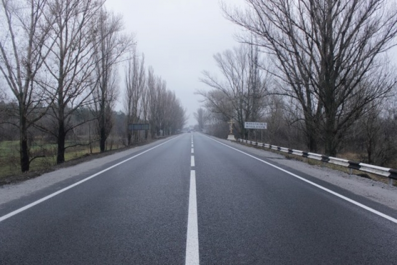 На Днепропетровщине завершили капитальный ремонт первого участка Донецкой автомагистрали(ФОТО)