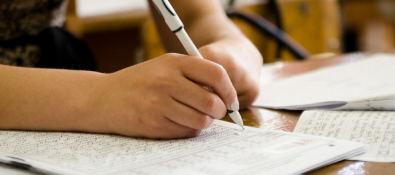 Все, кто получает полное среднее образование, будут сдавать ГИА в форме ВНО