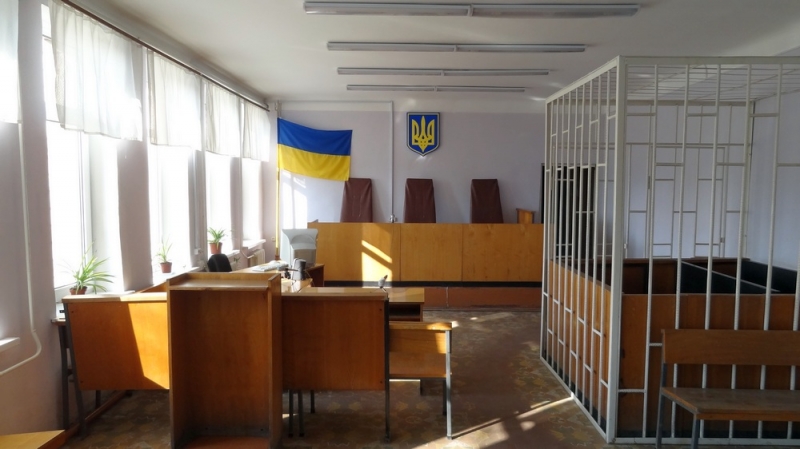 В Павлограде на скамье подсудимых оказался юноша, который избил до смерти незнакомца