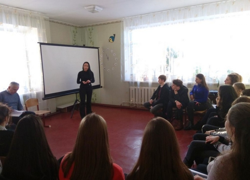 Павлоградские школьники учились быть депутатами