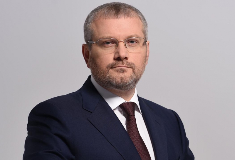 Вилкул: Чиновники, которые сегодня, на фоне войны и обнищания людей, «осваивают» миллиарды на «ремонты дорог», ответят за каждую гривну из госбюджета