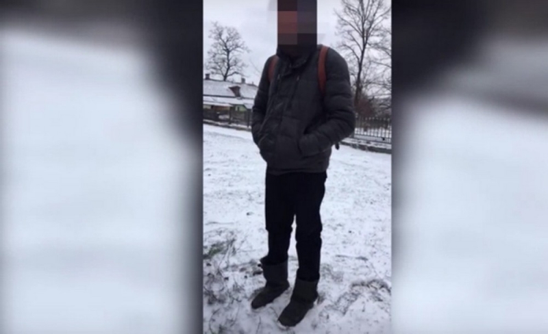 Павлоградец ходил по улице с опием. Его задержали (ВИДЕО)