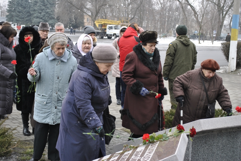 Возложение к 75 летию со дня освобождения Павлограда