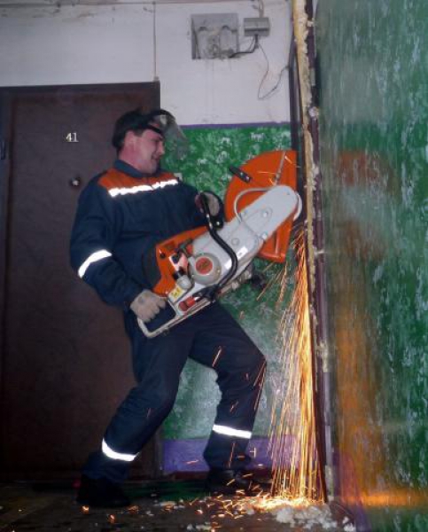 В закрытой квартире обнаружили труп павлоградца