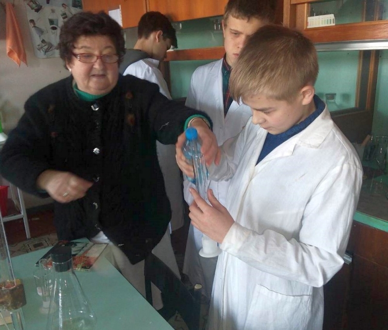 Павлоградцы «нахимичили» на областной олимпиаде и одержали победу