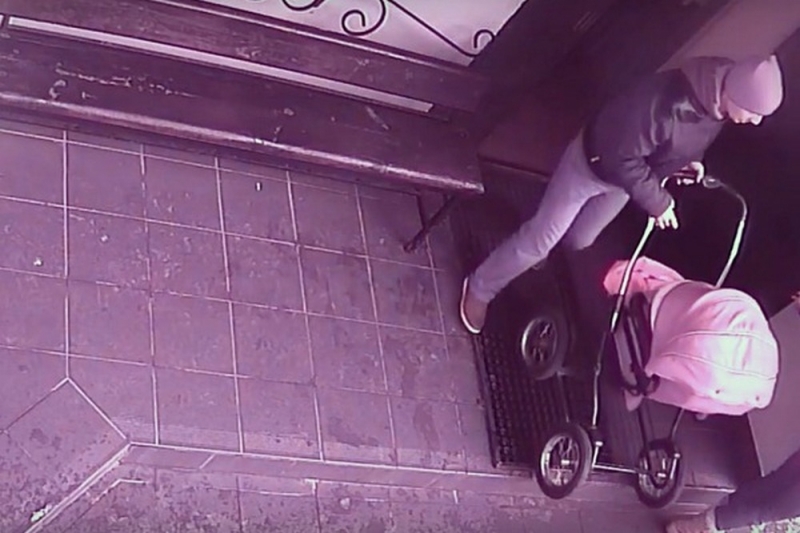 В Павлограде вор детской коляски оказался причастным к кражам алкогольных напитков из супермаркета