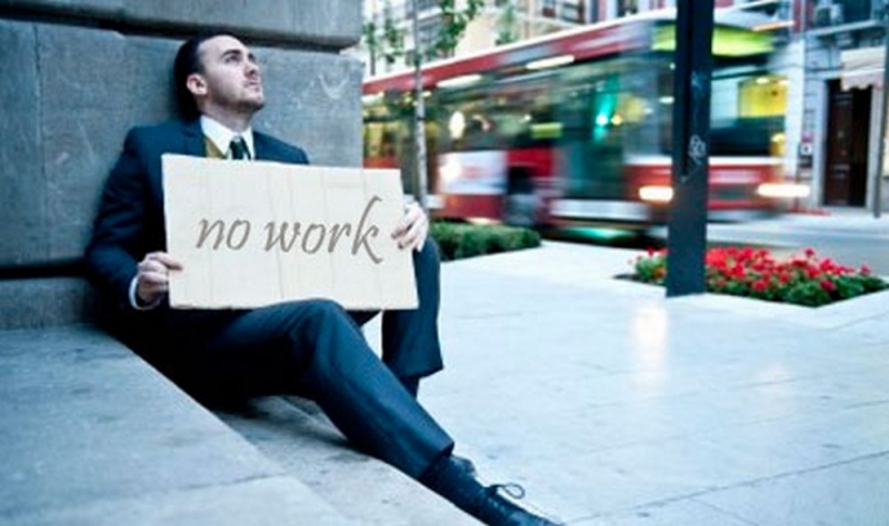 В Павлограде среди безработных больше всего руководителей и менеджеров