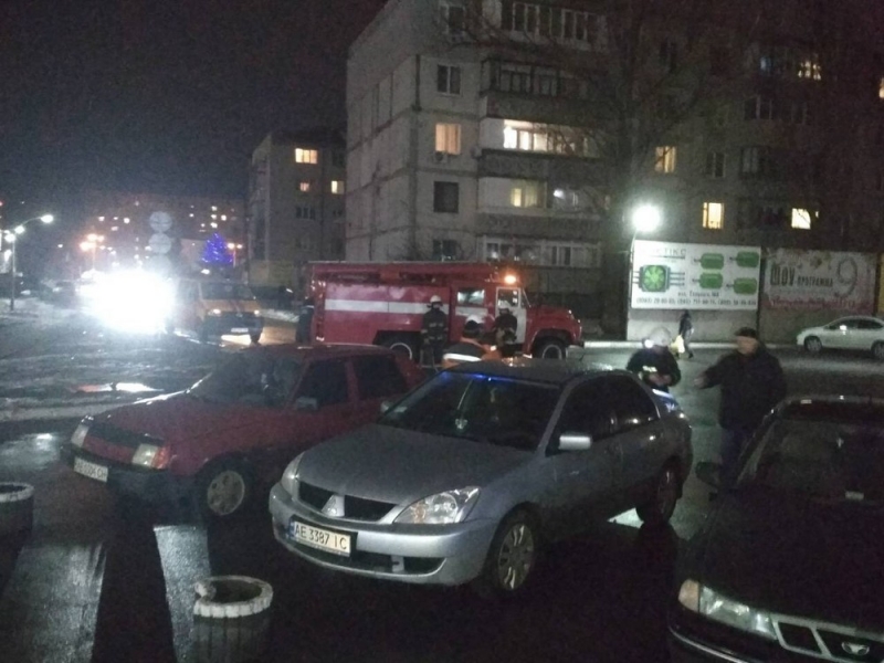 В Павлограде из-за утечки газа едва не взорвался автомобиль (ФОТО)