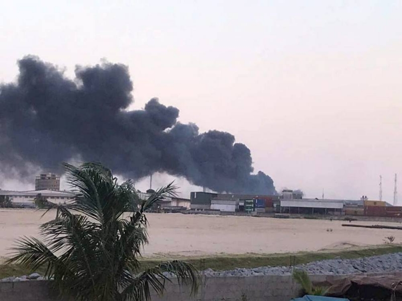 Взрыв завода в Африке: жителей эвакуируют. Среди них и павлоградцы