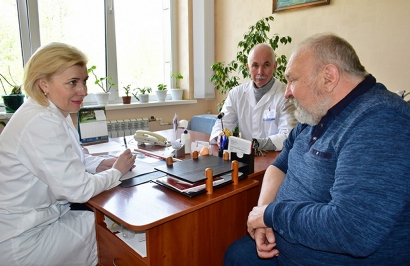 Ликвидаторы аварии на ЧАЭС из Павлограда и Першотравенска прошли бесплатные обследования в больнице Мечникова